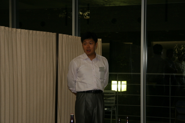 m200708281938.jpg