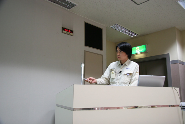 m200708311614.jpg