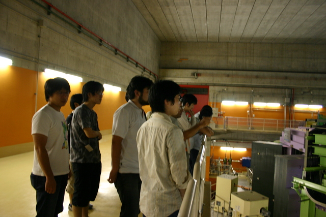 m200708311628.jpg